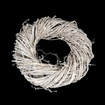 Декоративный венок круглый арт.SCB370205 цв.белый 20см ротанг плотное плетение